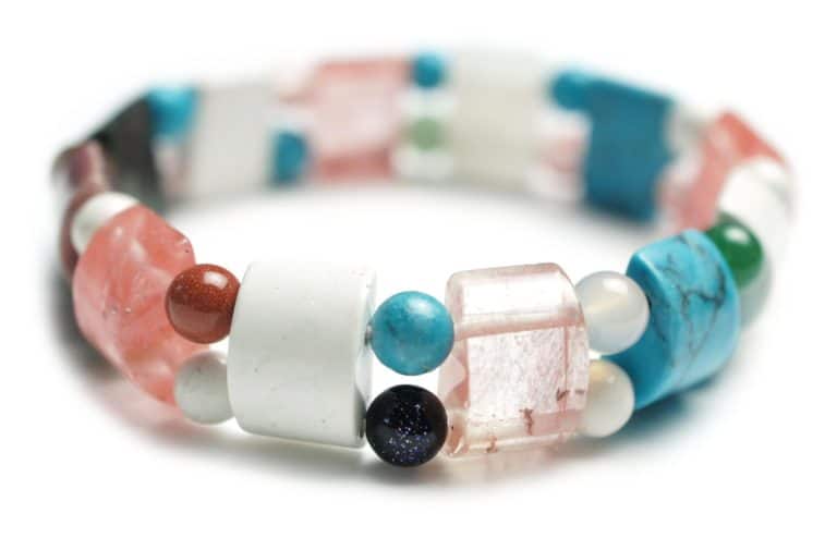 Bracelet chemin de vie en pierres naturelles